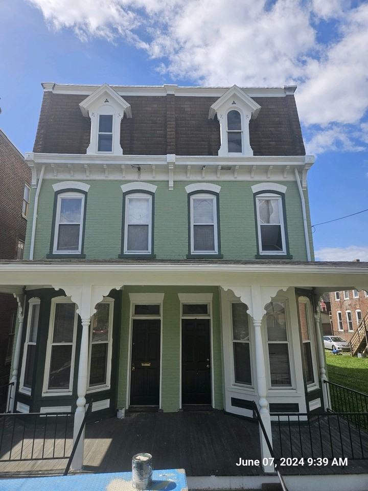 723 Grace St #1 - Photo 2 of 17