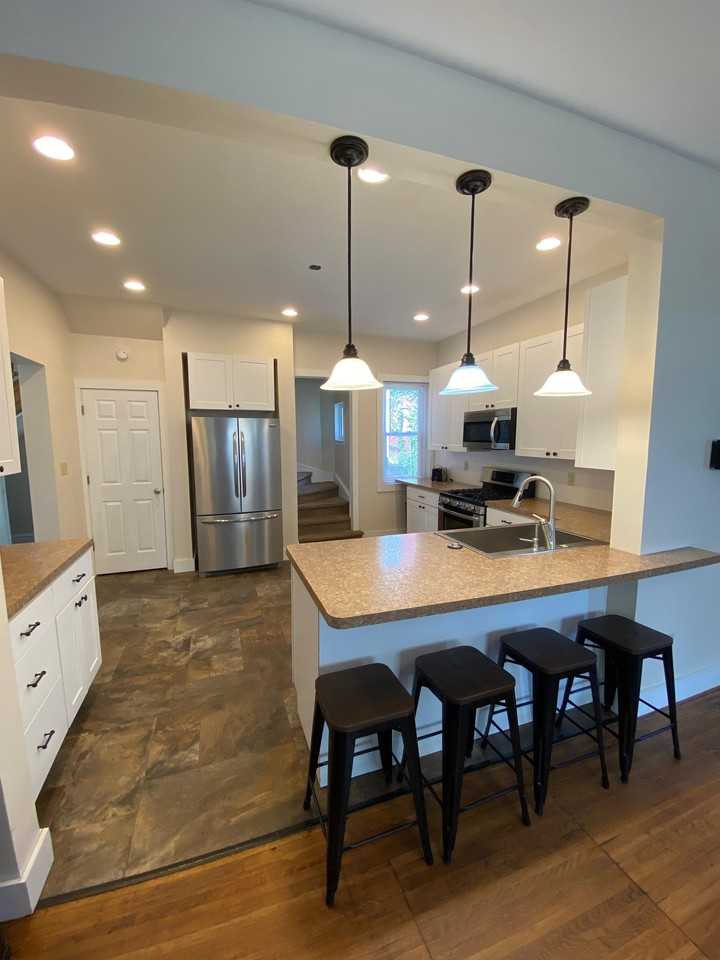 738 W 3rd St #1 - Photo 2 of 36