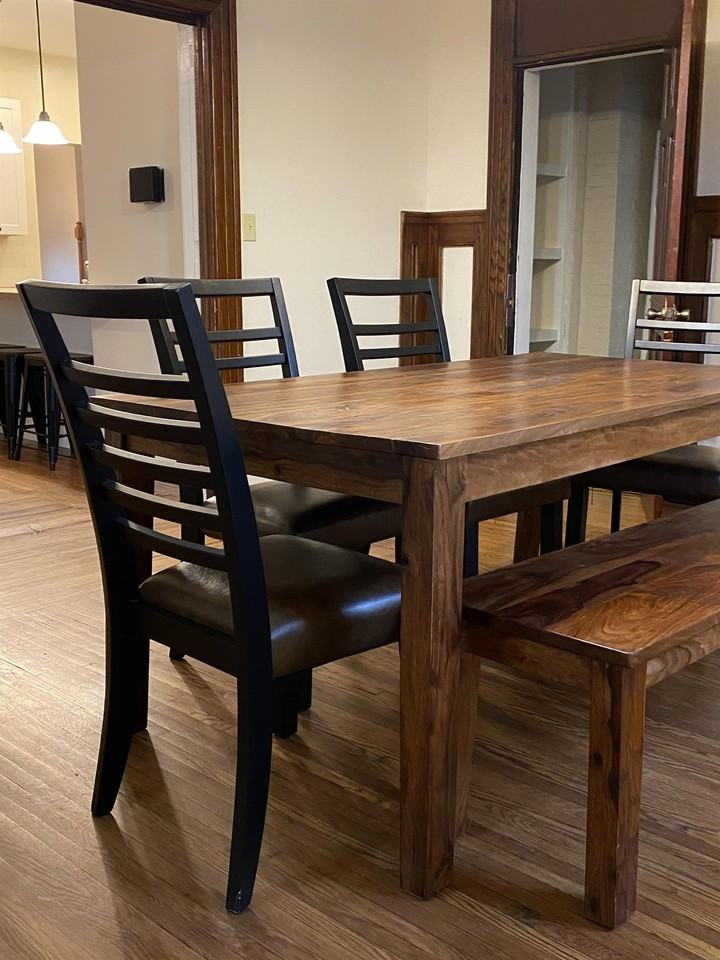 738 W 3rd St #1 - Photo 5 of 36