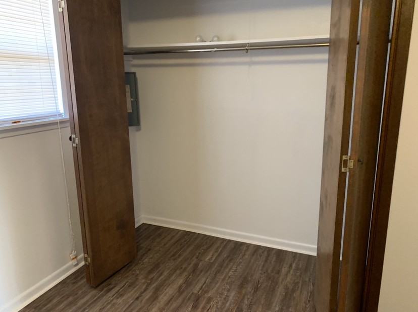 218 N 11th St #21 - Photo 2 of 14