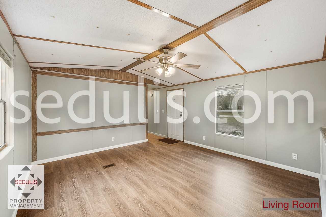 354 Frankie Ln #1 - Photo 7 of 31