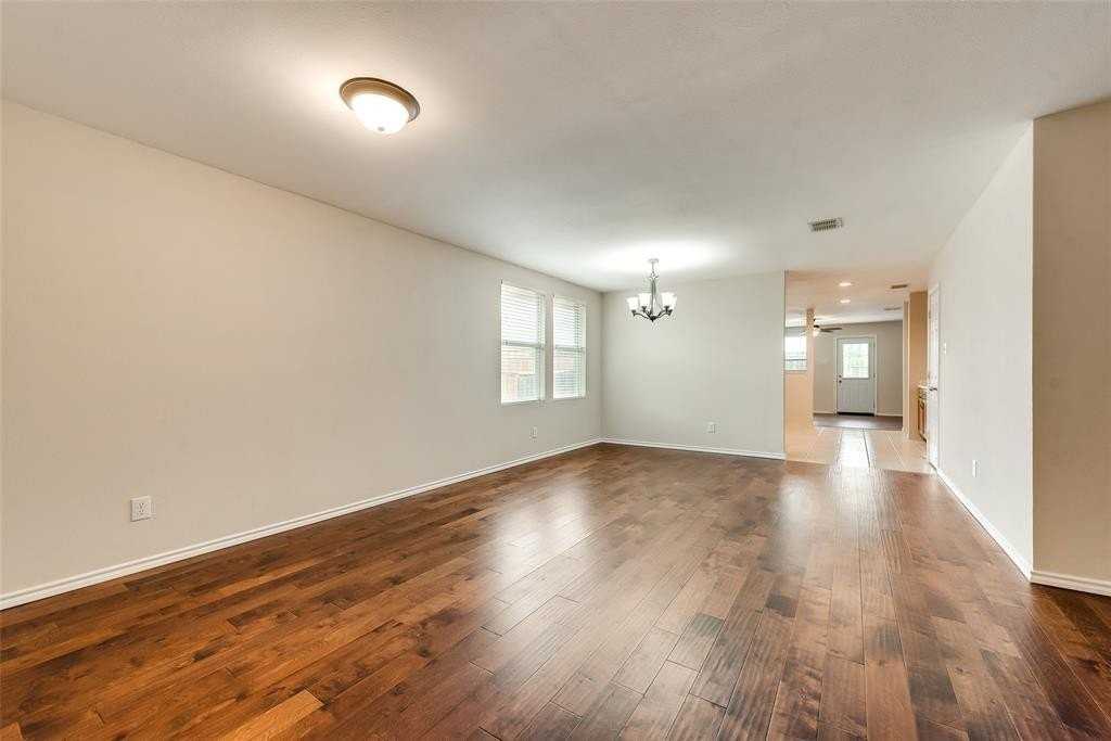 716 Rainsville Dr - Photo 7 of 20