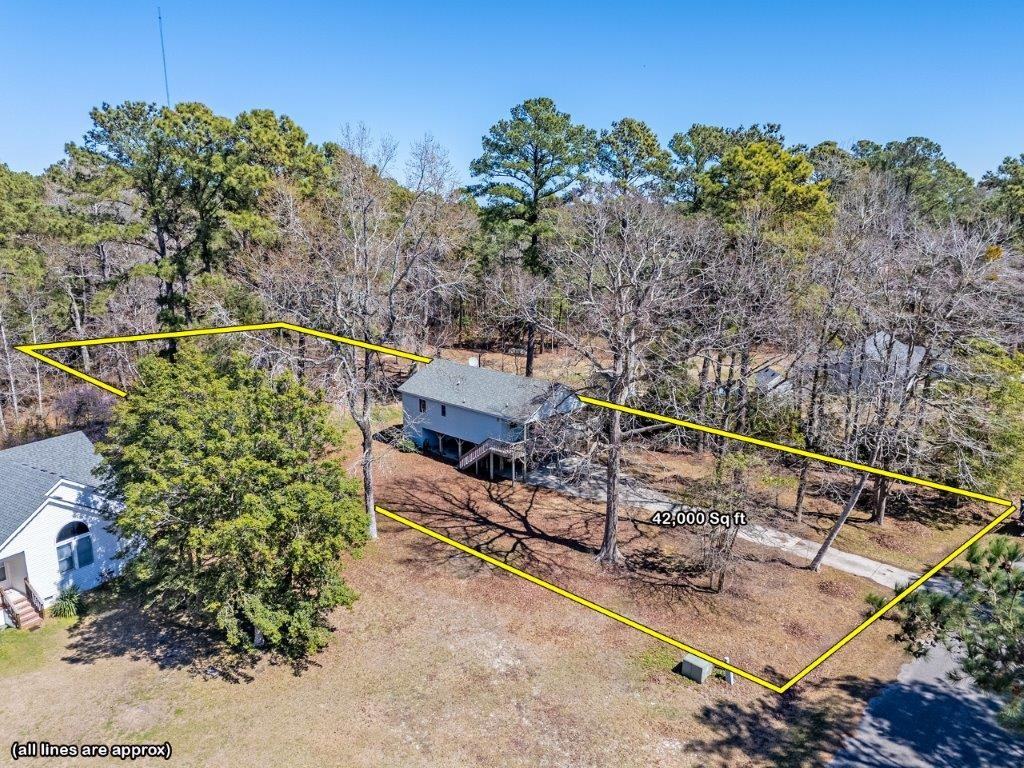 111 Arnold Dr #1 - Photo 4 of 25