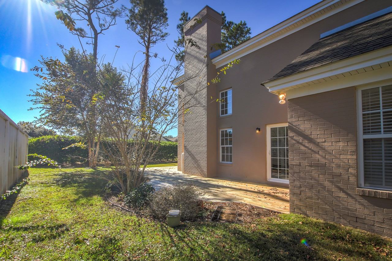 219 Brandywine Place Dr #1 - Photo 4 of 35