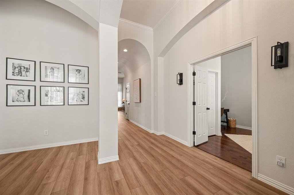 2819 Countryside Trl - Photo 6 of 40