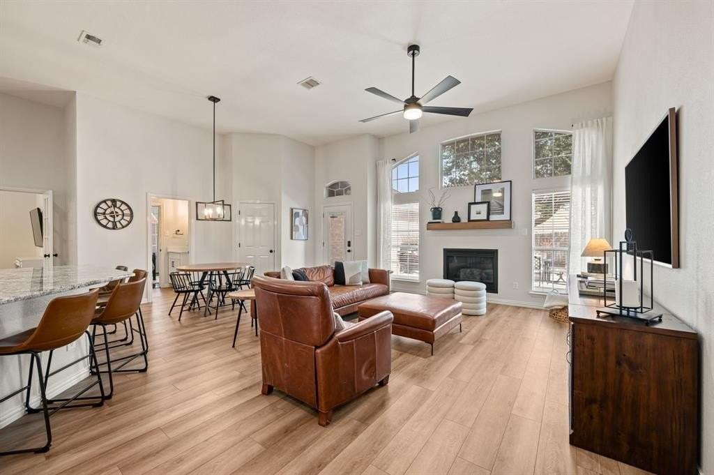 2819 Countryside Trl - Photo 7 of 40