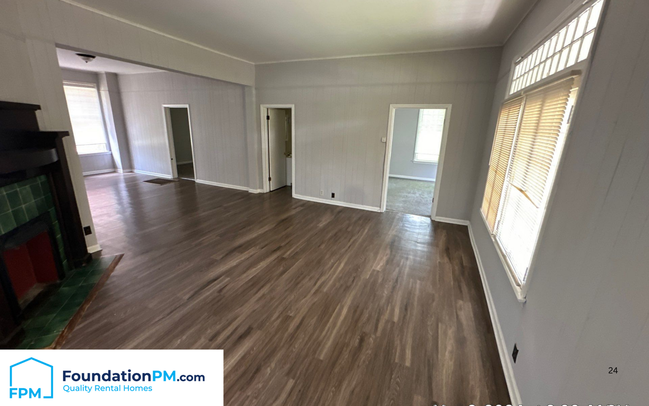 5786 Woodlawn St #1 - Photo 6 of 9