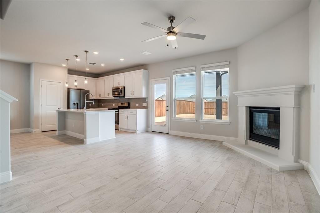 810 Sicily Blvd - Photo 4 of 12