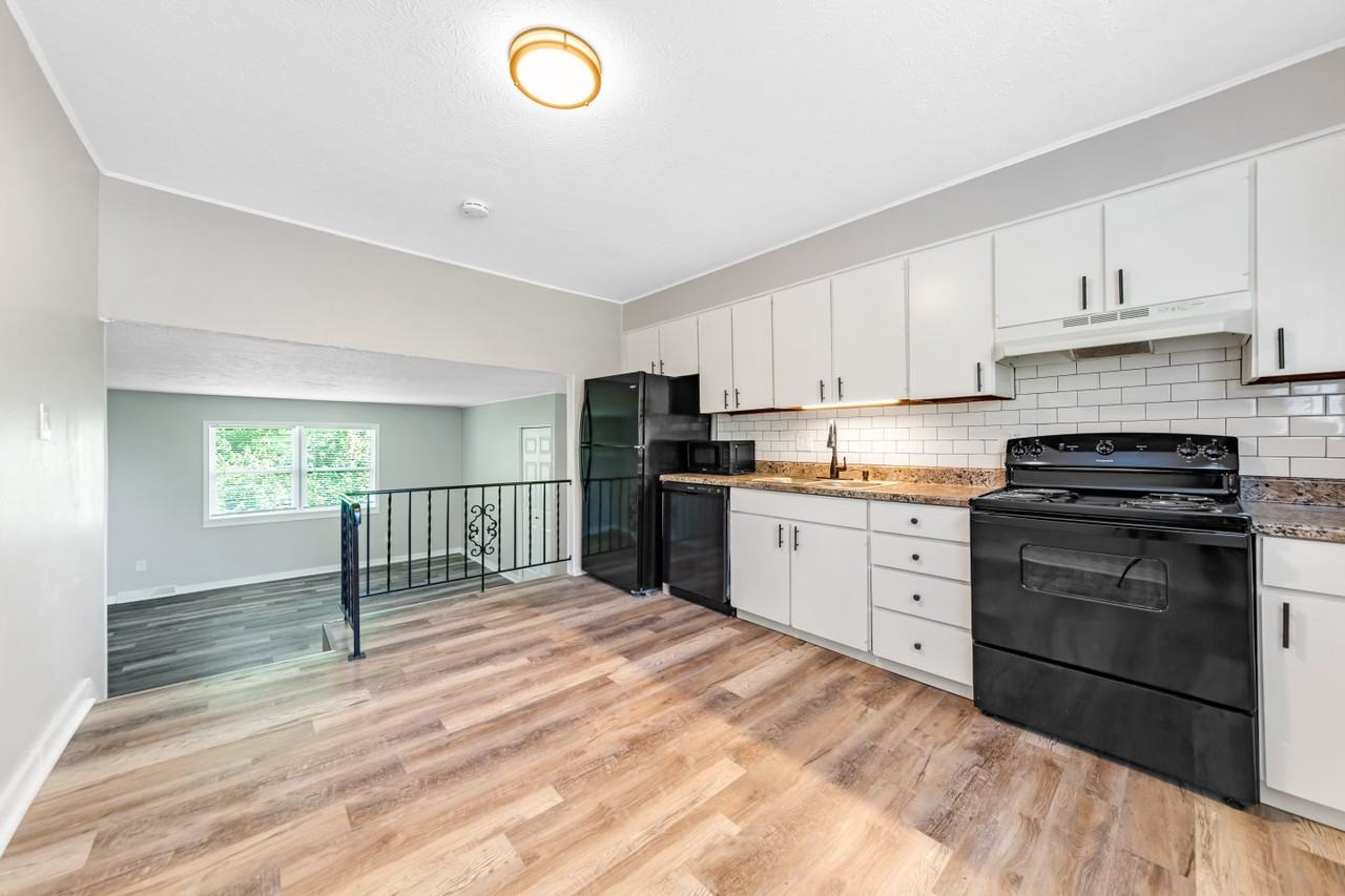 522 Eastmoor Blvd #A - Photo 4 of 11
