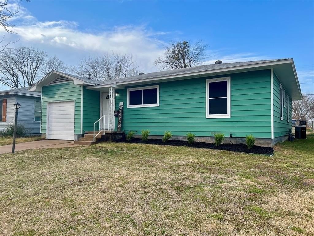 423 E Morton St - Photo 2 of 22