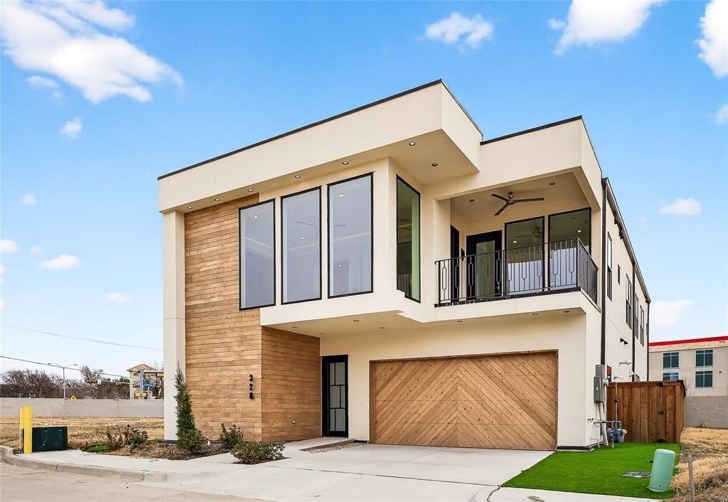 328 Lavender Dr - Photo 2 of 39