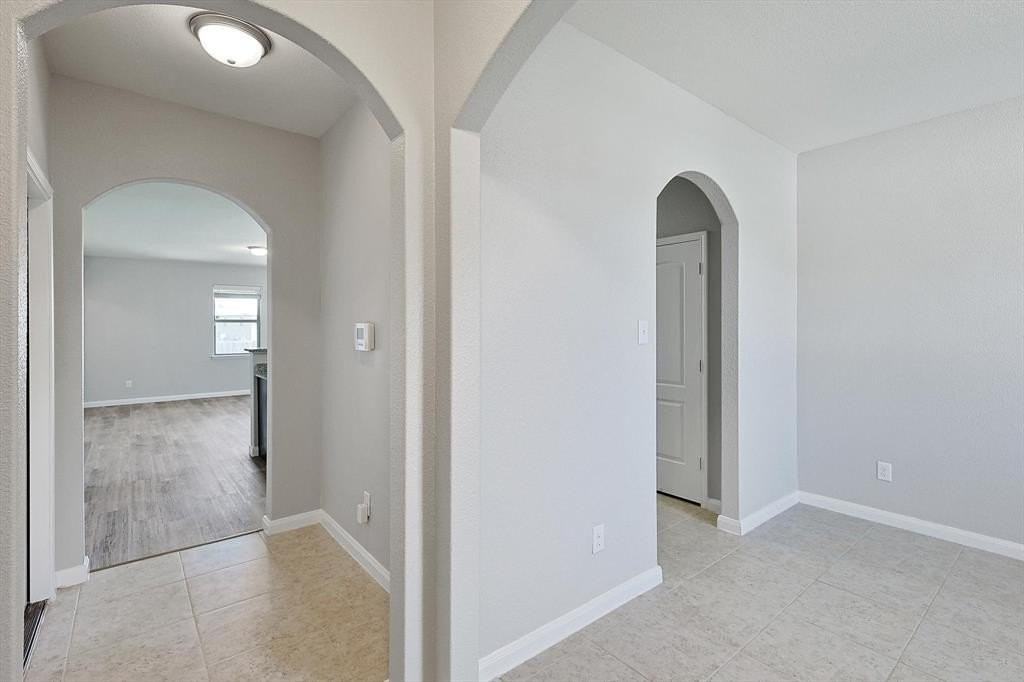 3114 Cody Ct - Photo 6 of 36