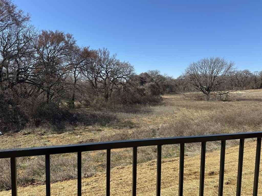 1853 Ventasso Blvd - Photo 2 of 34