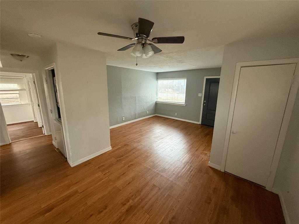 4823 Newmore Ave - Photo 5 of 16