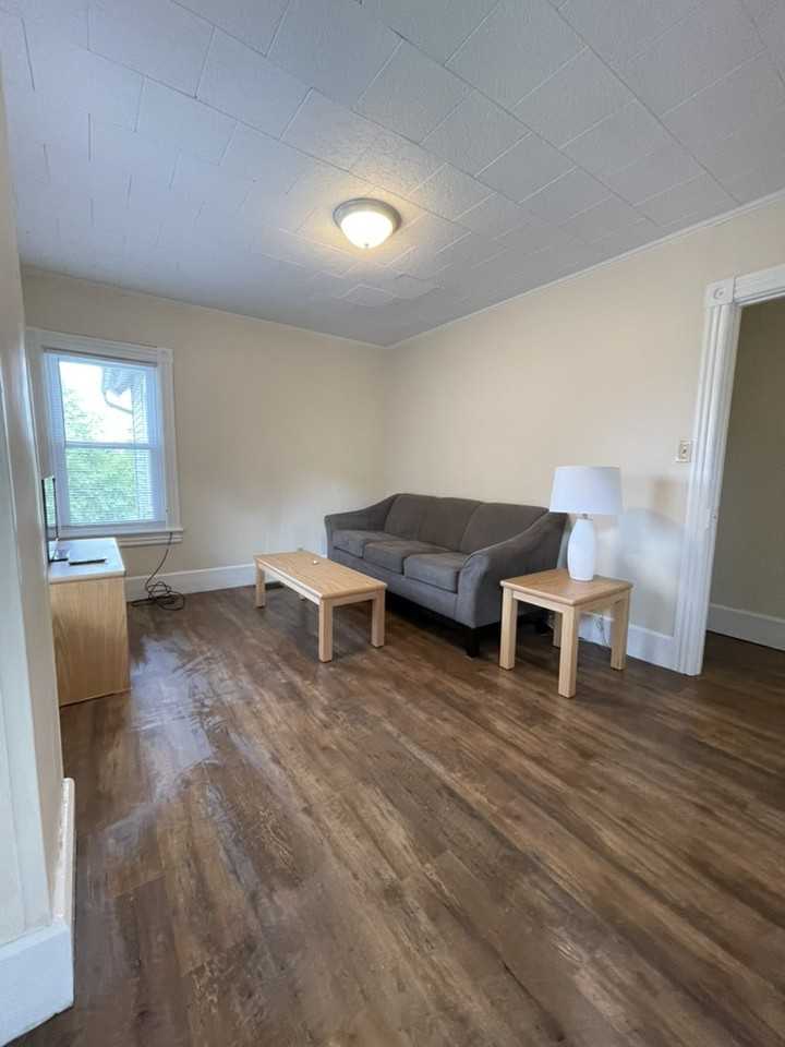 513 8th Avenue 2 - 1 #1 - Photo 2 of 18