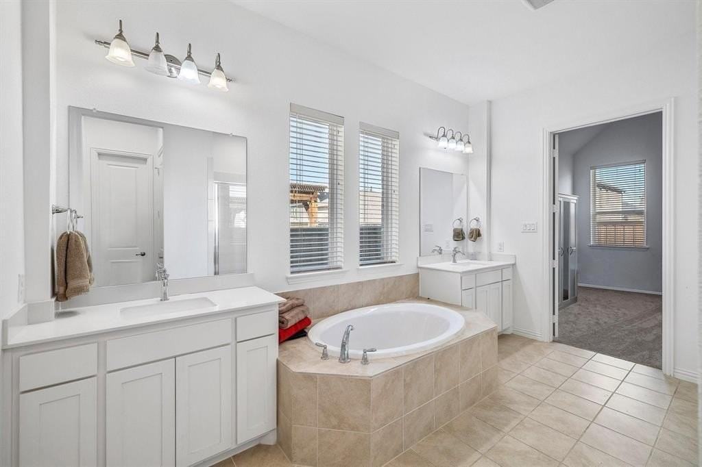 851 Orchard Dr - Photo 5 of 22