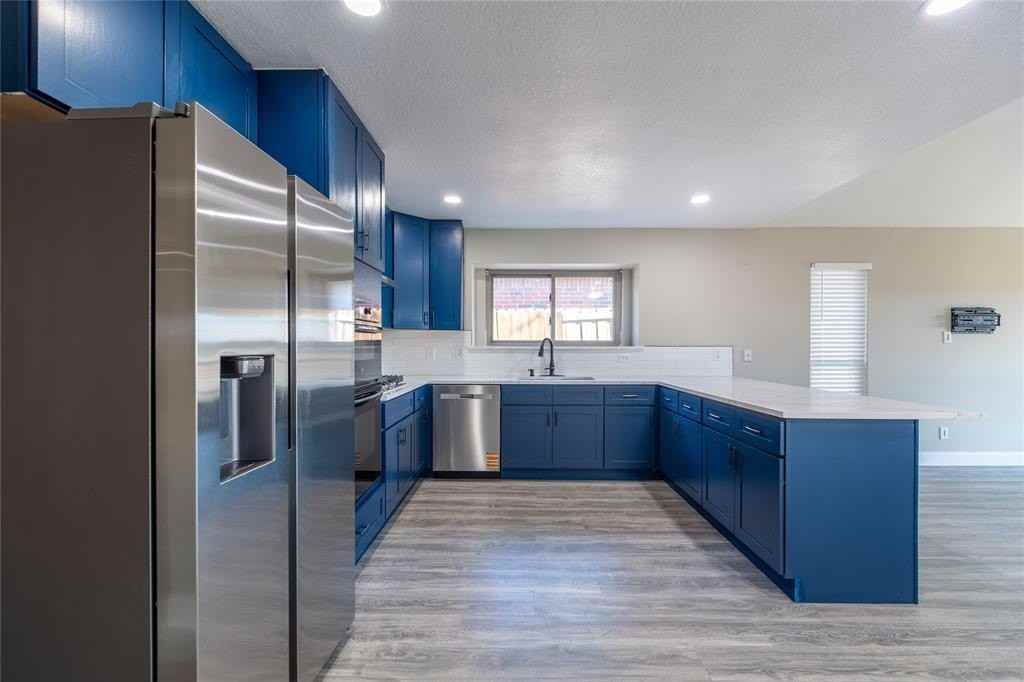 10909 Promise Land Dr - Photo 5 of 27