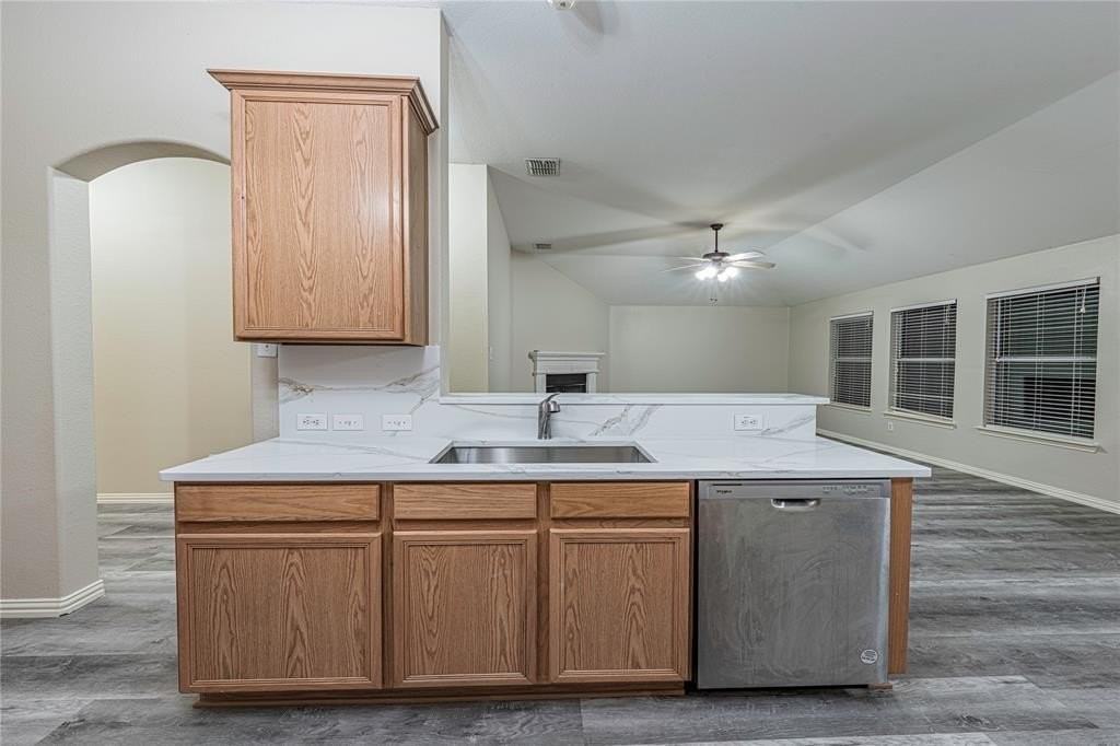 414 Tarpan Trl - Photo 3 of 11