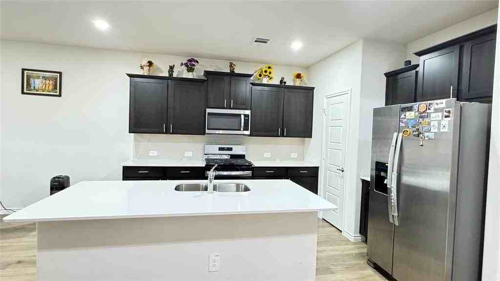 3705 Tracewood Bnd - Photo 3 of 23