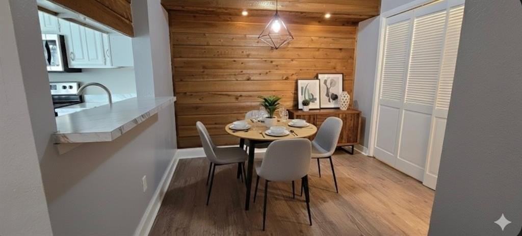 5454 Financial Plz #8D - Photo 3 of 16