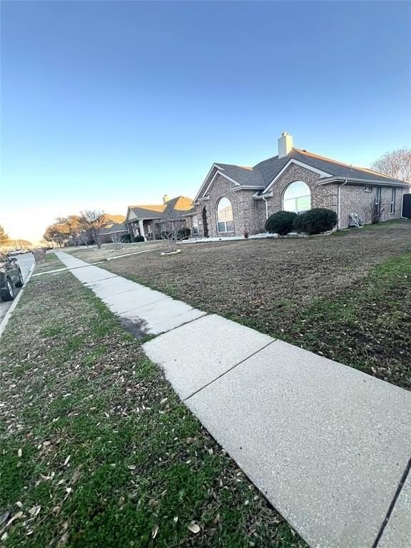 1304 E Oak St - Photo 2 of 14