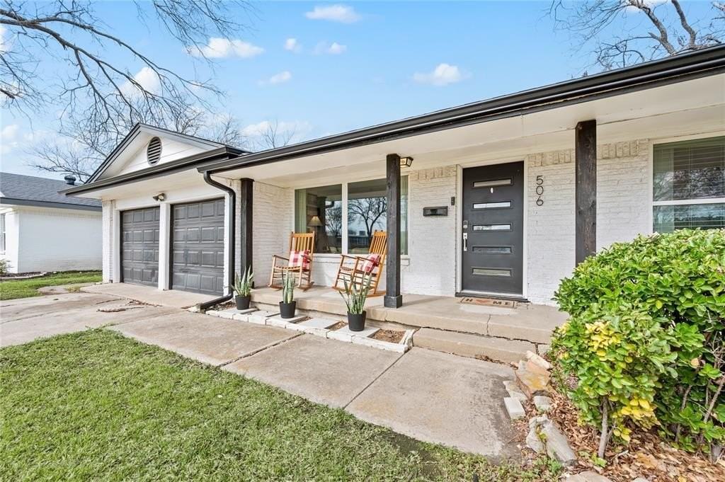 506 Malden Dr - Photo 2 of 19