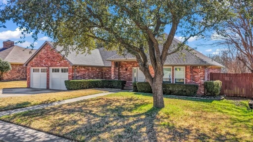 10041 Regent Row St - Photo 4 of 31