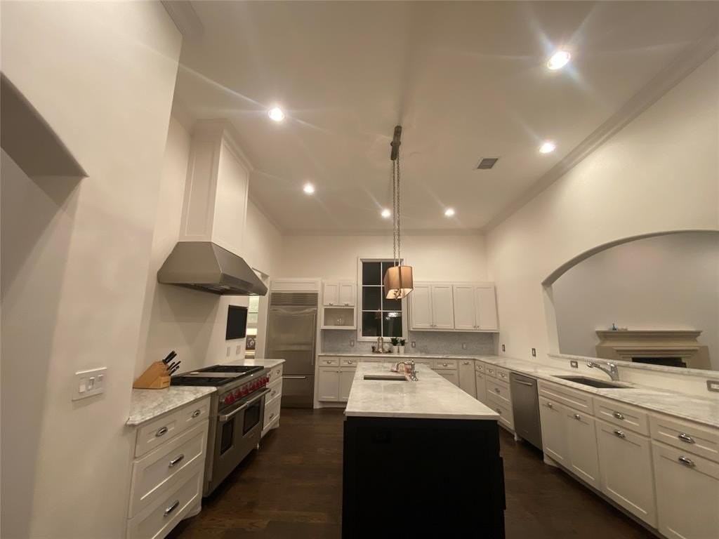 5110 Elsby Ave - Photo 5 of 16