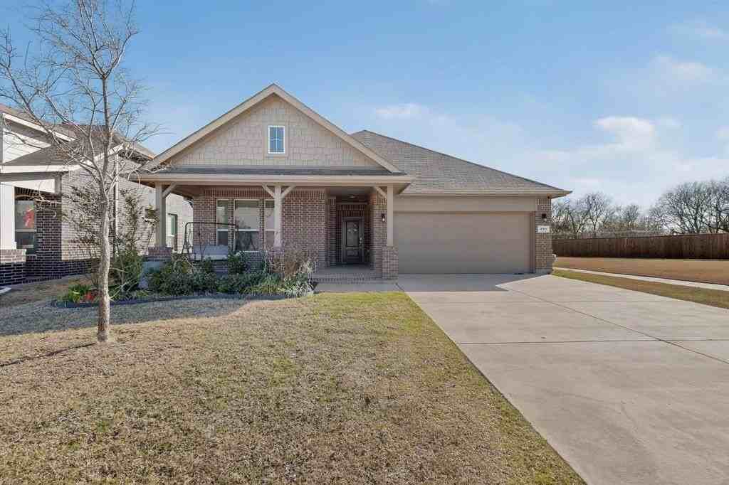 625 Hogan Dr - Photo 2 of 39