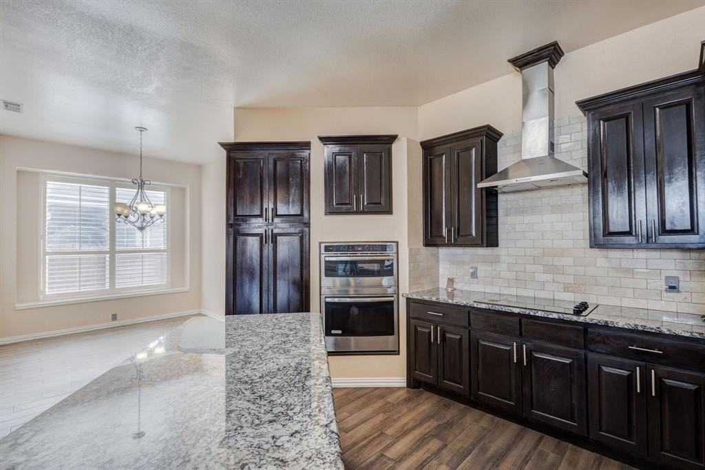 7220 Cloverleaf Dr - Photo 7 of 27