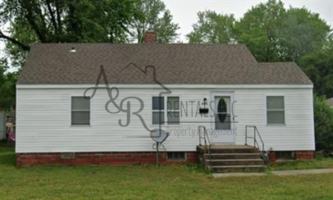 featured image of 405 Fieldcrest Dr #1