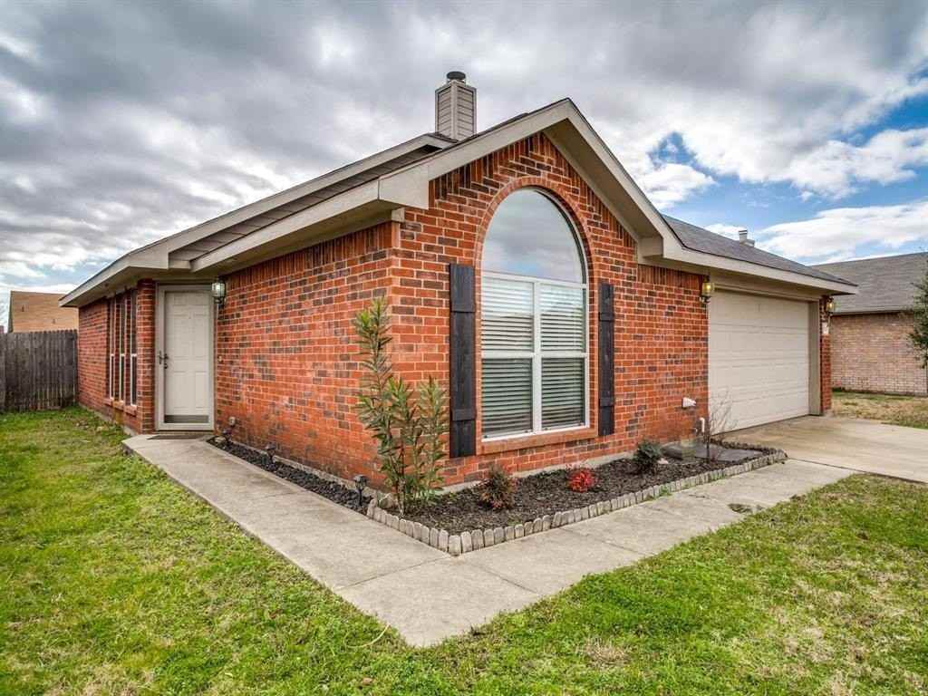 129 Lipan St - Photo 3 of 25