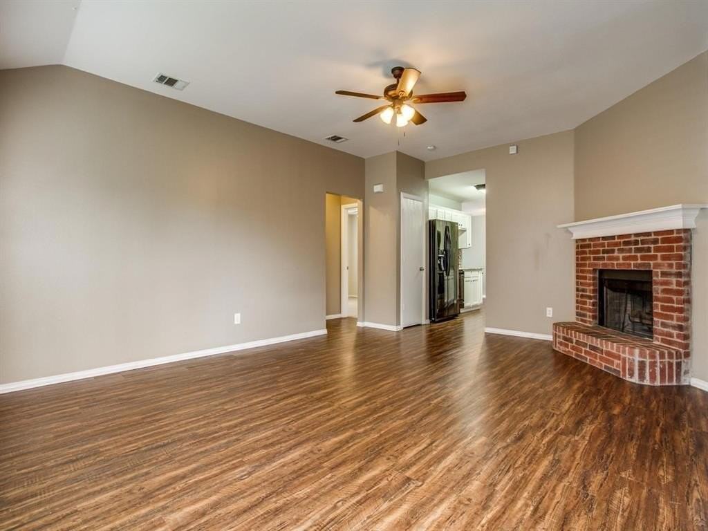 129 Lipan St - Photo 6 of 25