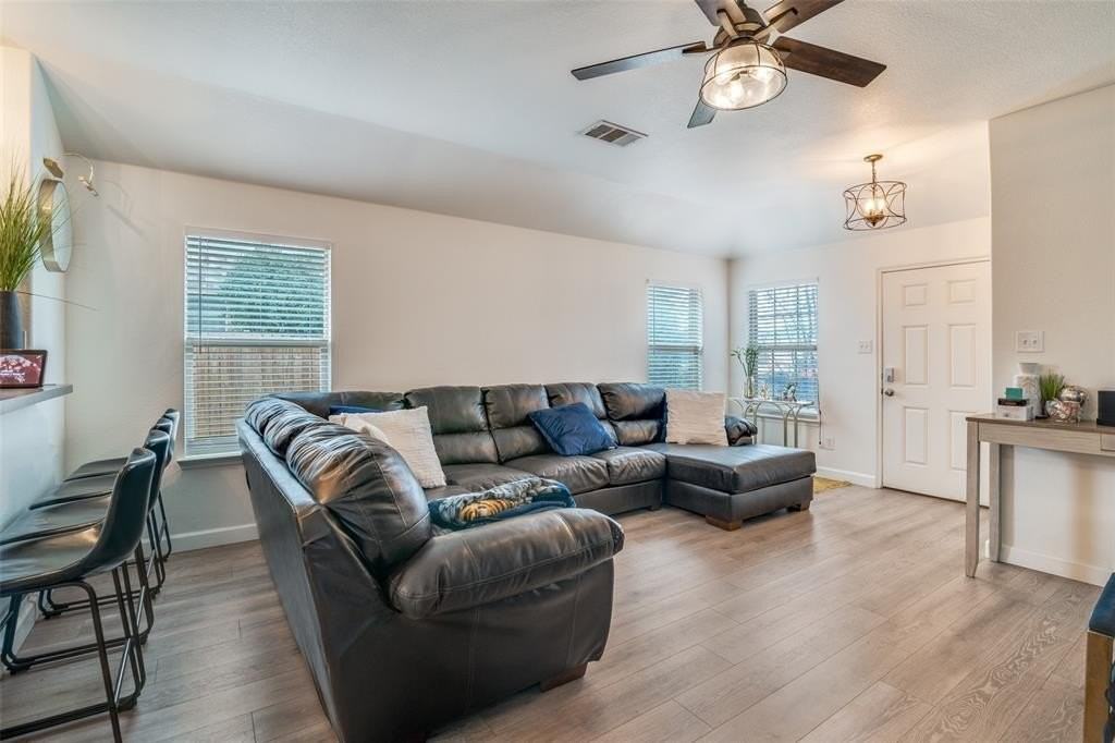 4024 Golden Rod Dr - Photo 3 of 12