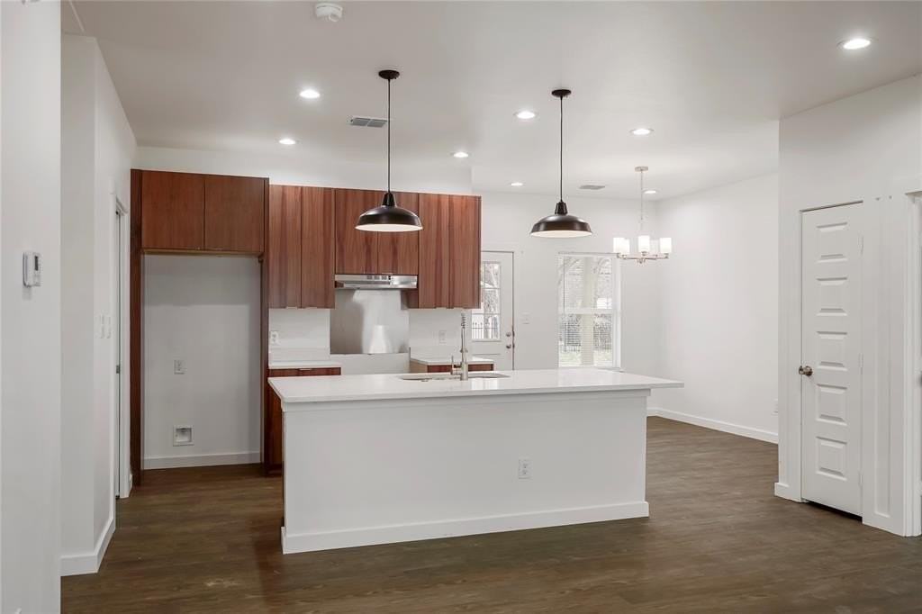 10117 Royce Dr - Photo 7 of 28