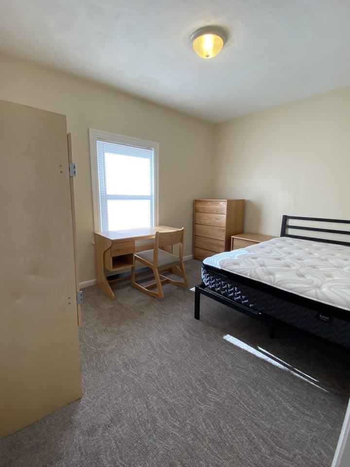 329 Susquehanna St #1 - Photo 4 of 15