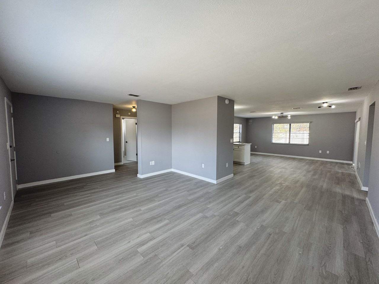 3028 Clewiston St #1 - Photo 6 of 21