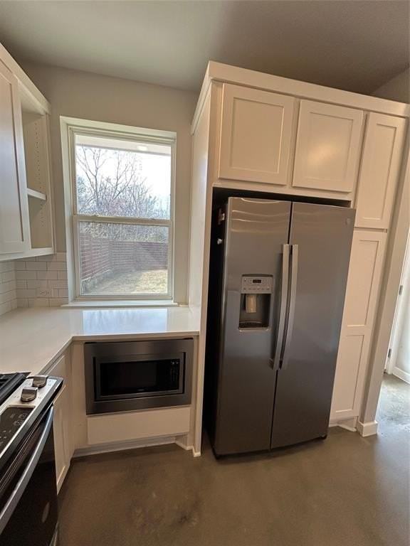 1293 Clifftop Ln - Photo 7 of 36