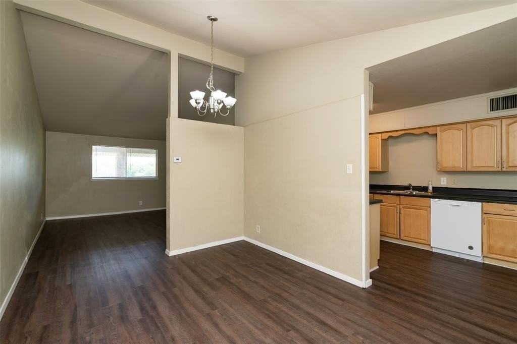 3230 Ridgeview Cir - Photo 7 of 21