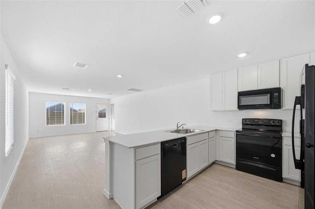 237 Boxberry Way - Photo 4 of 21