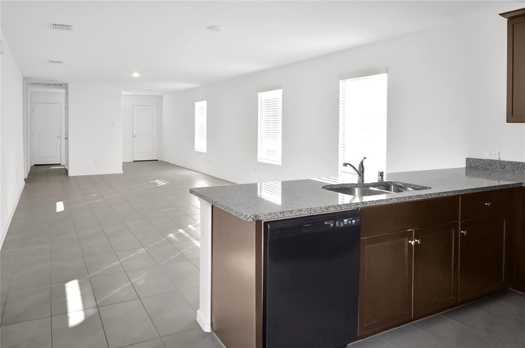 3604 Esperanza St - Photo 3 of 11