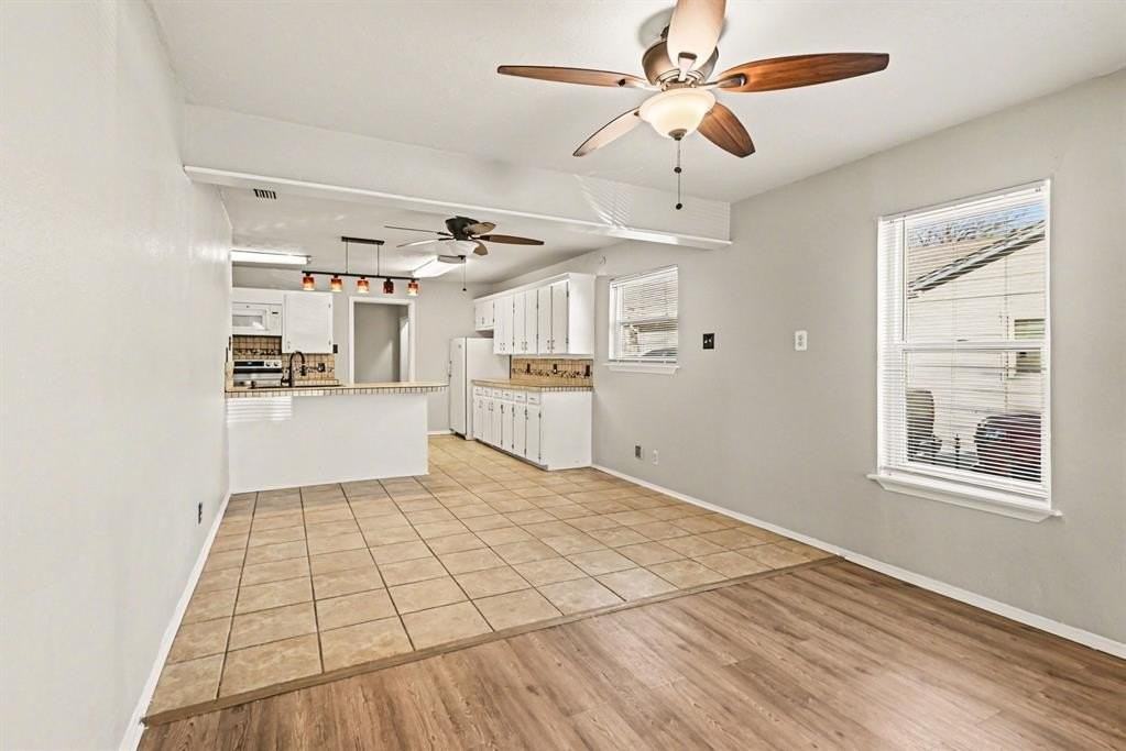 3720 Stanley Ave - Photo 5 of 25