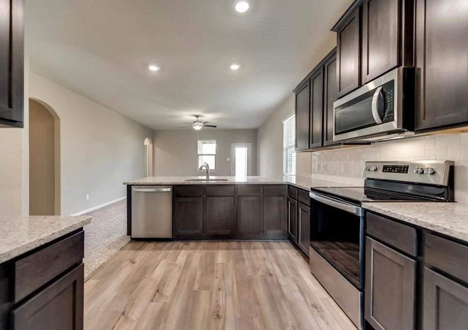 247 Elam Dr - Photo 5 of 15