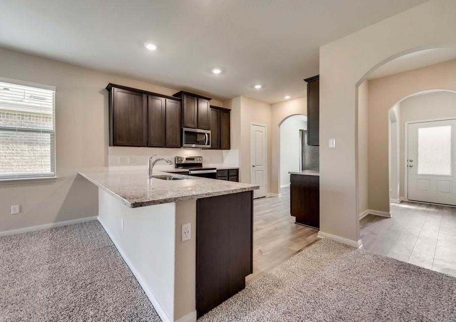 247 Elam Dr - Photo 6 of 15