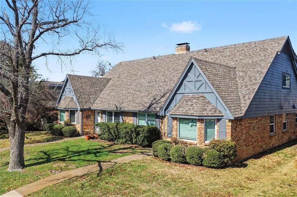 13317 Southview Ln - Photo 2 of 20