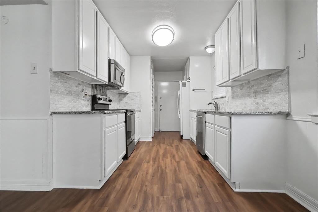 13317 Southview Ln - Photo 7 of 20