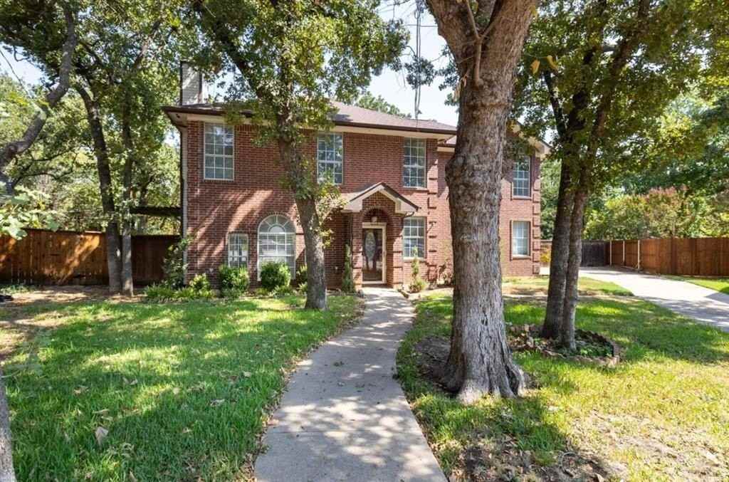 5501 Bradley Ct - Photo 2 of 30