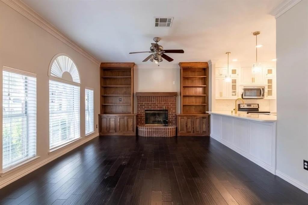 5501 Bradley Ct - Photo 6 of 30