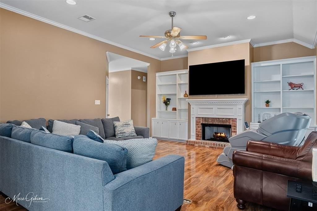 3303 Colonial Dr - Photo 5 of 21