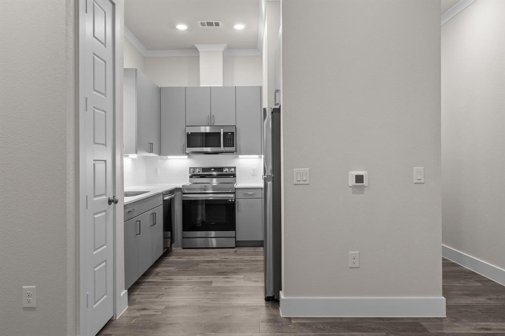 3280 Ganzer Rd W #127B - Photo 3 of 22